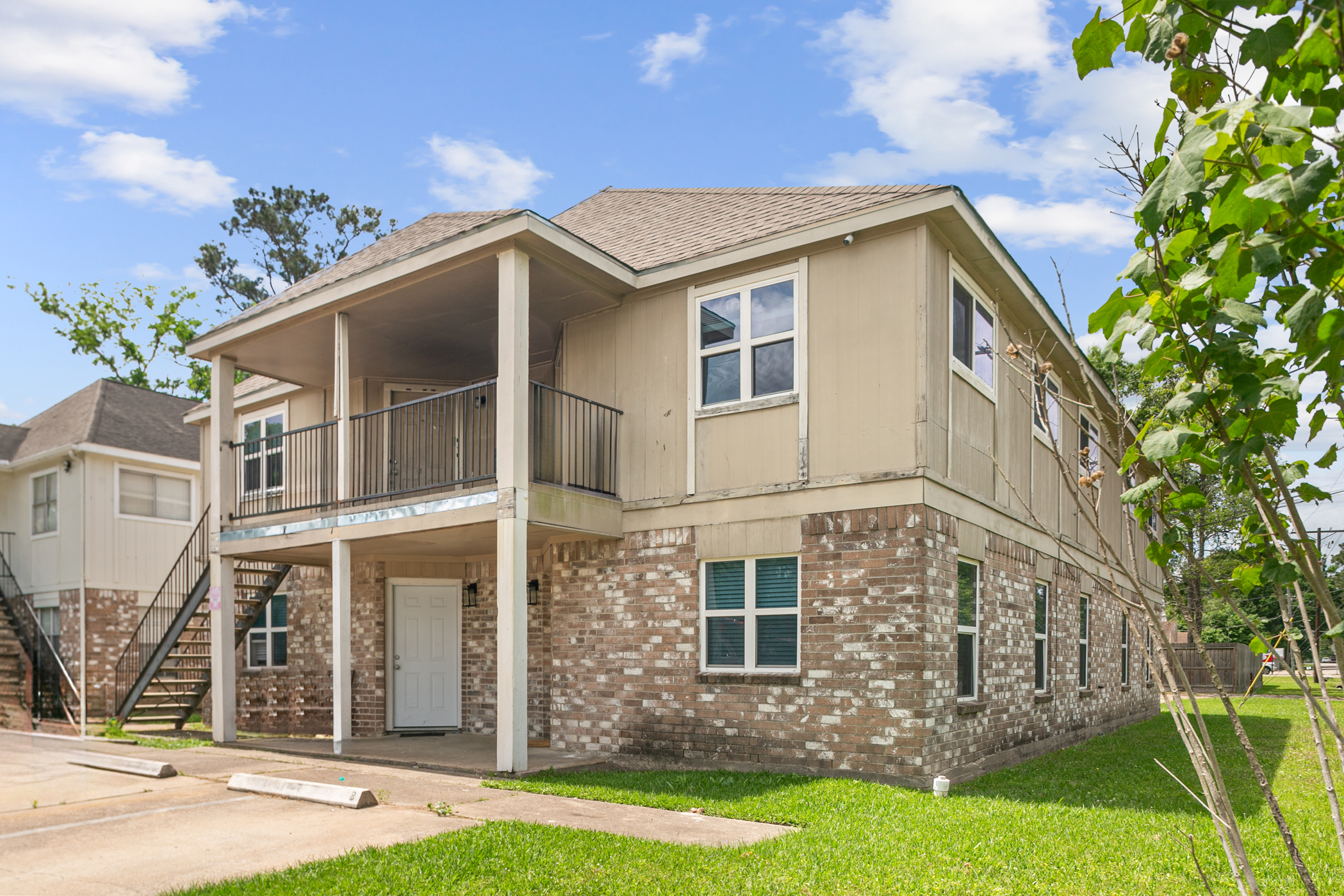 Property thumbnail image